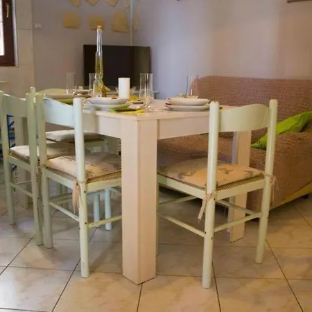 Apartment By The Sea Milna, - 8896